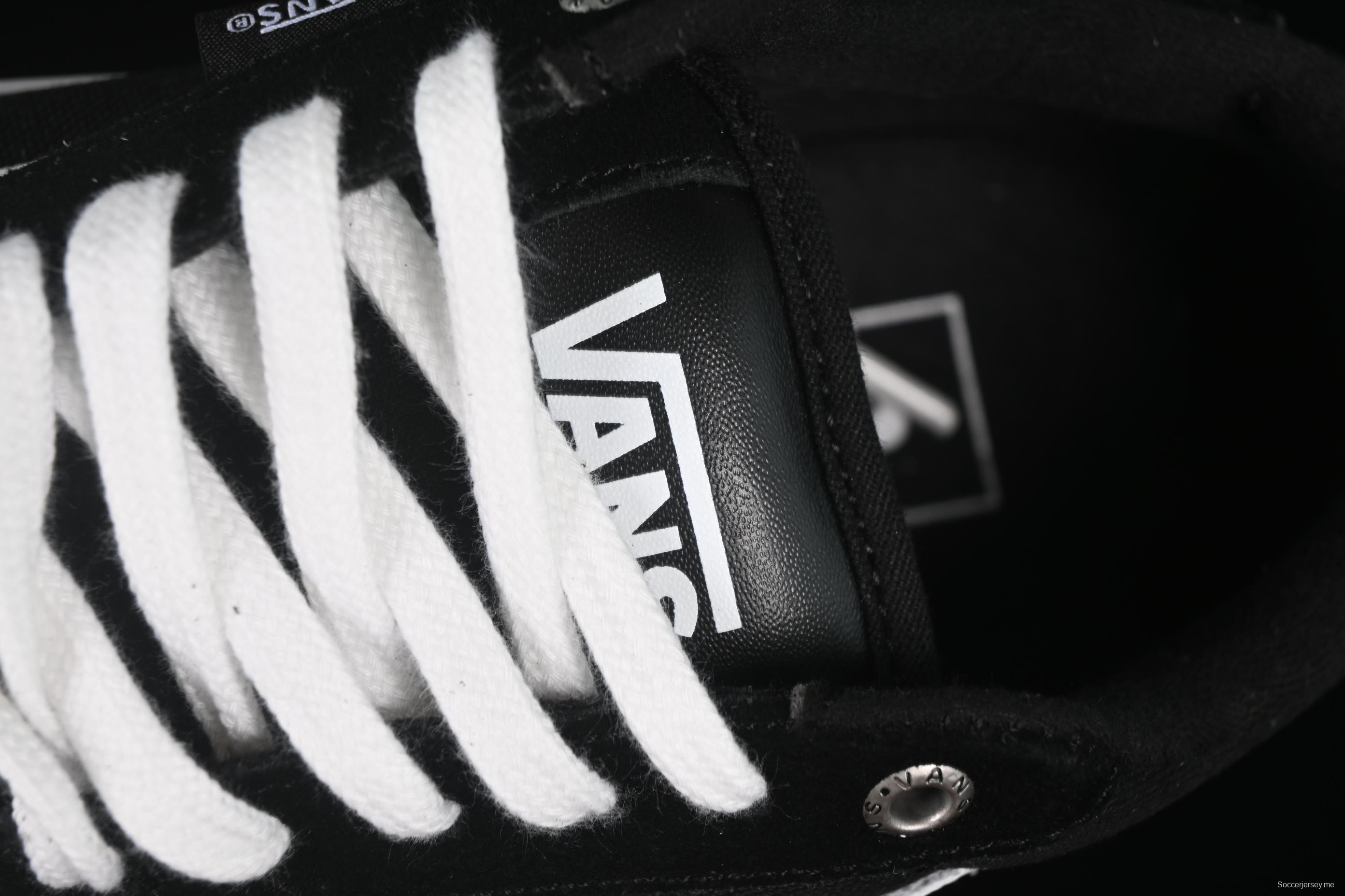 Vans Faulkner Low Top Casual Skate Shoes - VN000SJVC4R