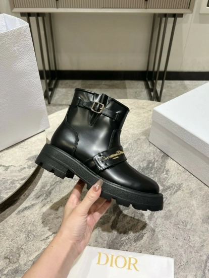 2024 Women Dior Black Leather Ankle Boots Buckle MJ00430