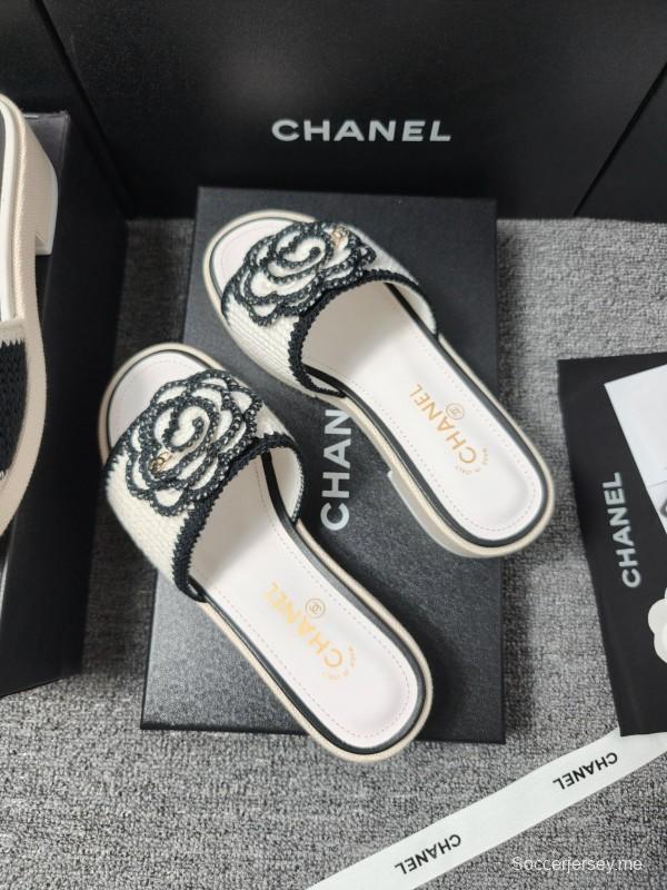 2025 Slippers Chanel Black White Fabric Camellia LY00000