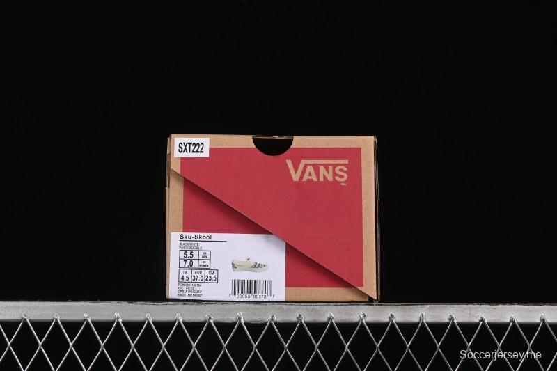 حذاء تزلج كاجوال سليب أون كلاسيك تشيكربورد من فانس - VN0009QCBLE