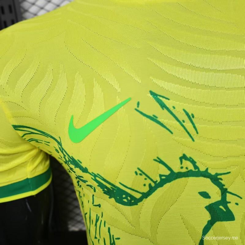 إصدار اللاعب 2025 قميص البرازيل أصفر بنقشة حيوان أخضر اللون الأصفر مع قميص أخضر بنقشة حيوان