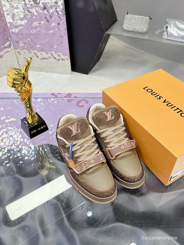 2025 Unisex Louis Vuitton Brown Khaki Leather Fabric Plimsolls Beading AS00400