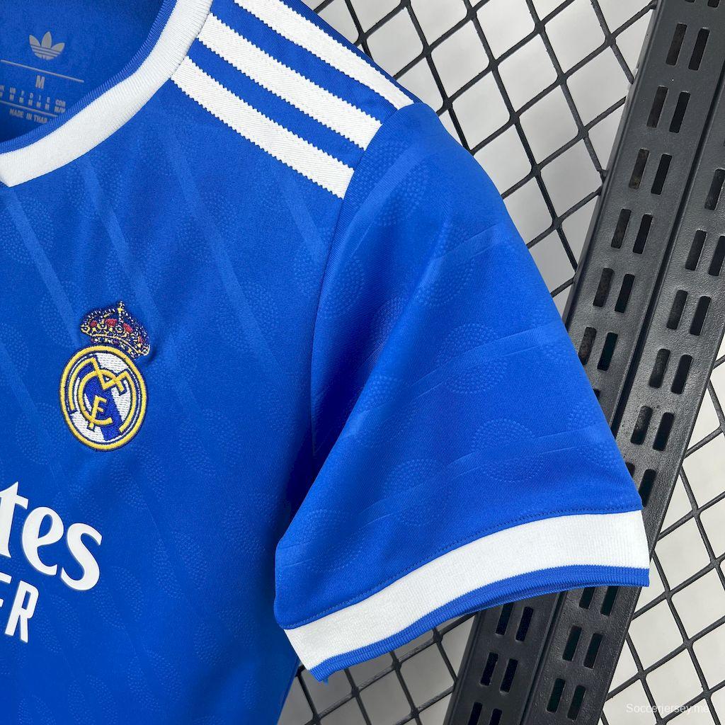 2025/25/26 قميص ريال مدريد الثالث للنساء