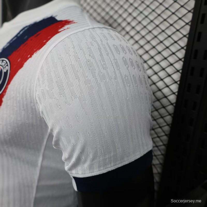 إصدار اللاعب 24/25 قميص فريق باريس سان جيرمان خارج الديار