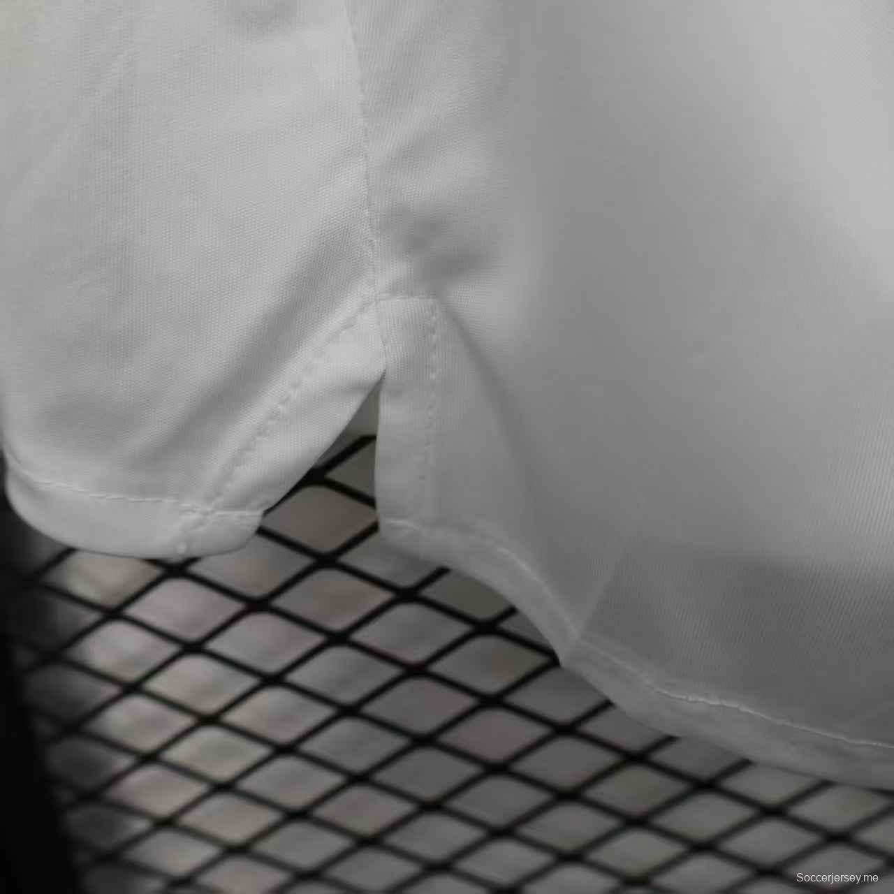 نسخة اللاعب 25/26 شورت مانشستر يونايتد الرئيسي 25/26