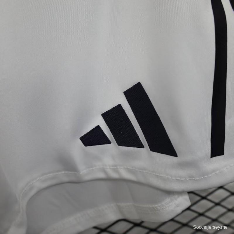 نسخة اللاعب 25/26 شورت مانشستر يونايتد الرئيسي 25/26