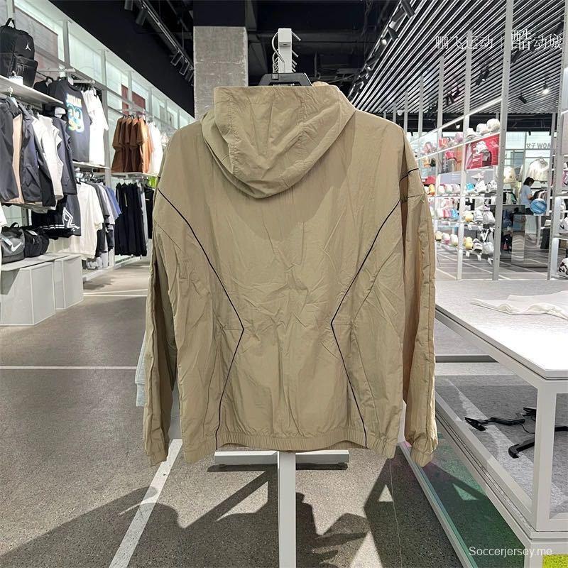 2025 نايك اير جوردان هودي هوديي أسود بسترة واقية من الرياح من نايك جوردان