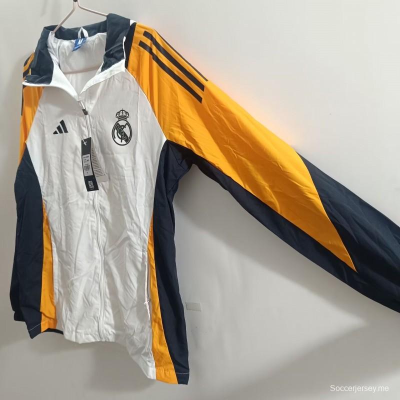 25/26 ريال مدريد جاكيت أبيض بقلنسوة متوسطة الطول بقبعة بيضاء