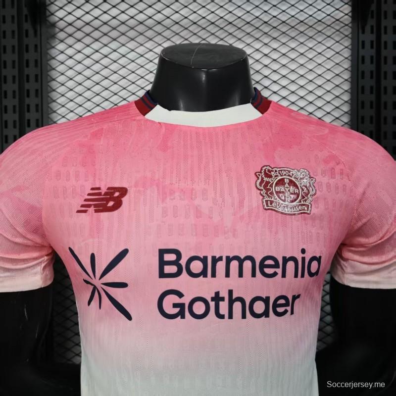 إصدار اللاعب 25/26 قميص فريق باير 04 ليفركوزن ليفركوزن خارج ملعبه