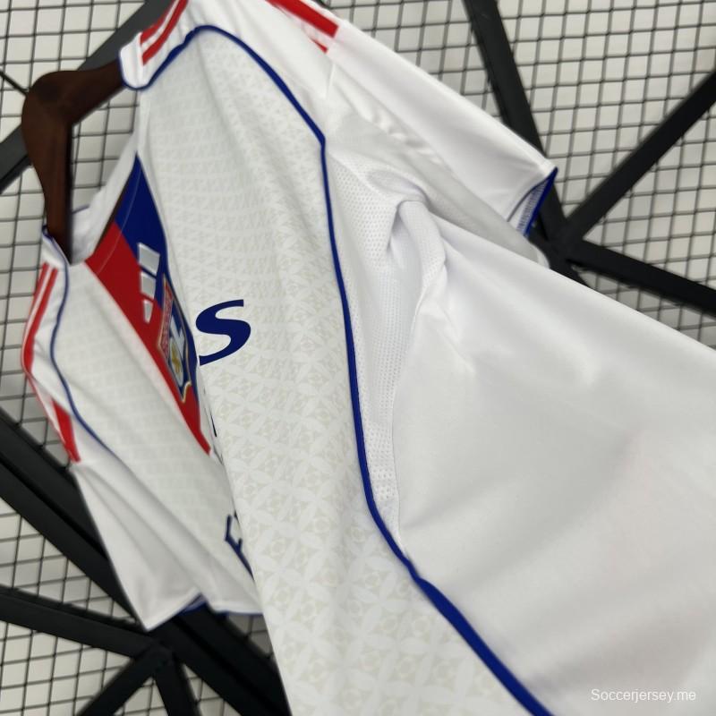 25/26 قميص أولمبيك ليون/ليون أولمبيك ليون على أرضه