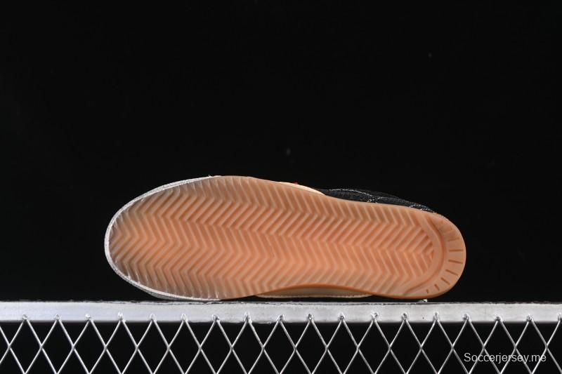 حذاء سنيكرز جلدي من جولدن جوس ترو ستار من الجلد المضغوط - GGDB