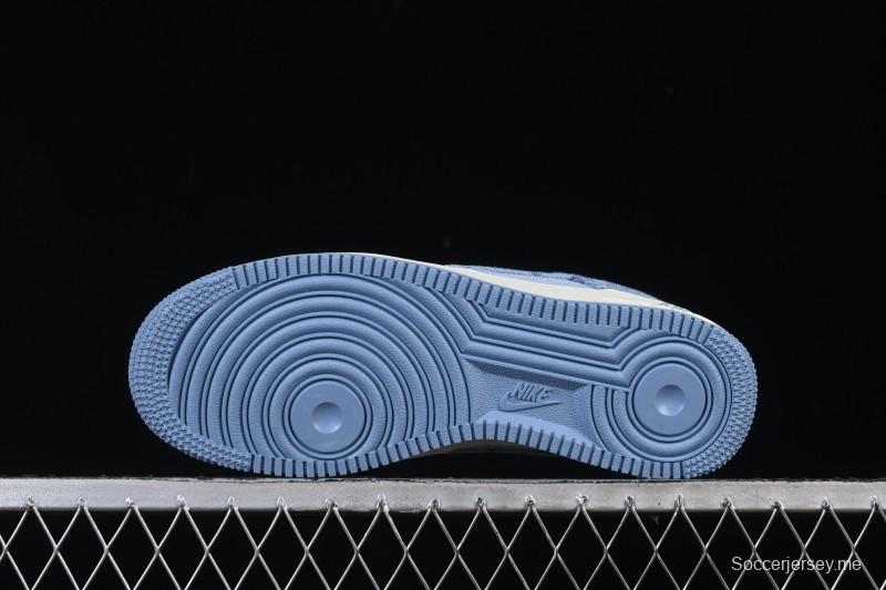 حذاء نايك اير فورس 1 '07 منخفض LV Collaboration أزرق فاتح كاجوال سنيكرز من نايك - YF9511-823