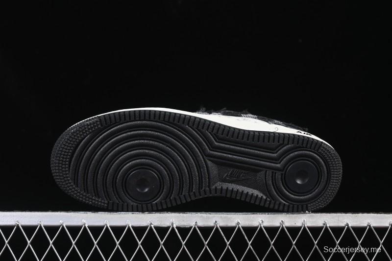 حذاء نايك اير فورس 1 '07 منخفض من نايك اير فورس 1 '07 LV Collaboration أبيض أسود سنيكرز كاجوال - YF9511-817