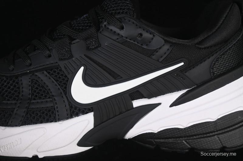 حذاء الجري المنخفض من نايك V2K Runtekkk Run المبطن المضاد للانزلاق من نايك - FD0736-001