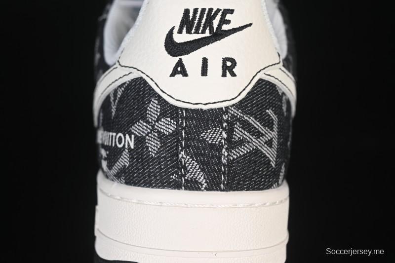 حذاء نايك اير فورس 1 '07 المنخفض من نايك اير فورس 1 '07 LV Collaboration باللون البيج البيج الأسود بخياطة سوداء - MZ9588-815