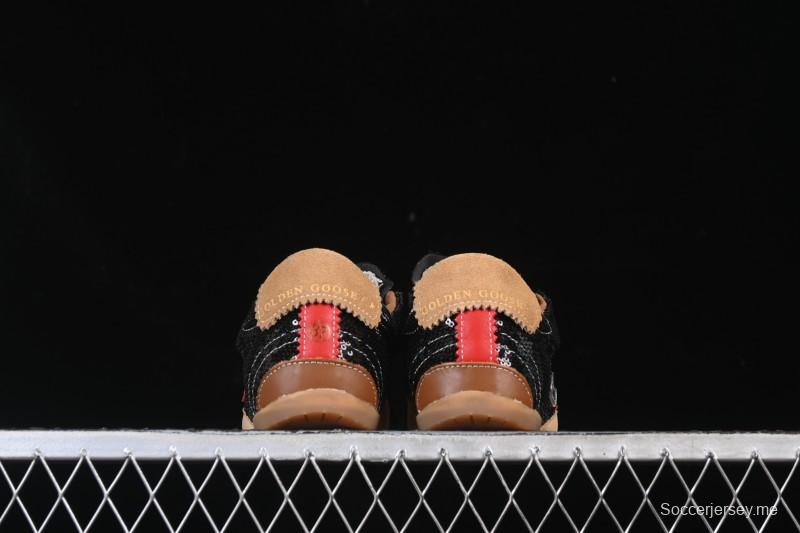 حذاء سنيكرز جلدي من جولدن جوس ترو ستار من الجلد المضغوط - GGDB