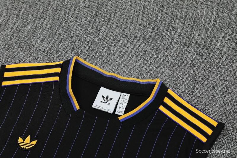 25/26 مانشستر يونايتد أديداس أديداس أديداس سترة نبيذ أصلي + شورت