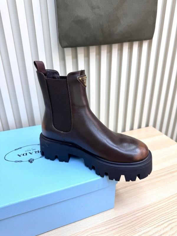Prada Spring/Summer 2025 Platform Ankle Boots - LY0340
