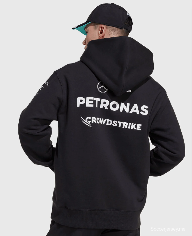 2026 فريق مرسيدس-AMG Petronas F1 مرسيدس-AMG Petronas F1 هودي أسود اللون