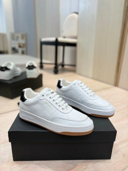 مجموعة سان لوران SL61 لربيع وصيف 2025 غير الرسمية لربيع وصيف 2025 - SL61