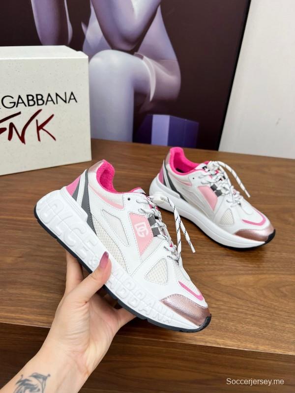 حذاء كاجوال من دولتشي آند غابانا 2025 بتصميم عصري مبالغ فيه - AS00320