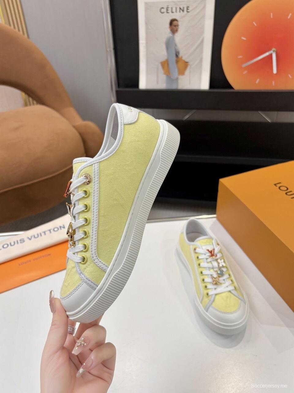 حذاء رياضي من سلسلة لاجون من لويس فويتون بنقشة مونوغرام - AS00300