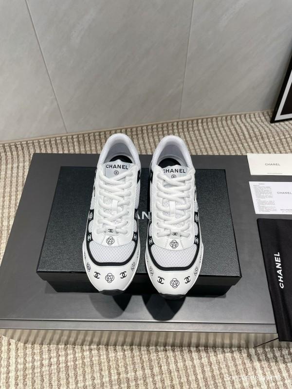 شانيل شانيل سيلفر هورن كينغ II سلسلة كاجوال كينغ II لربيع وصيف 2025 - KFY00330