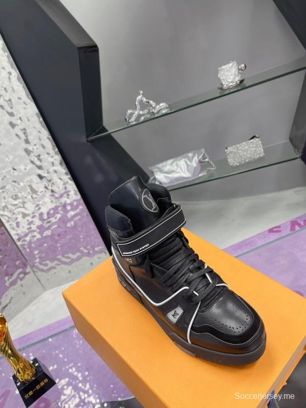 حذاء رياضي LV Trainer Maxi الرياضي مع كابل شحن LED متعدد الألوان - AS00760
