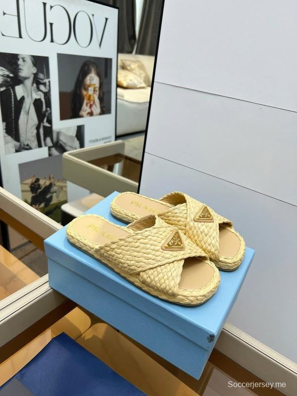 صندل صليب منسوج يدويًا من الرافيا من برادا 2025SS - KFY00260