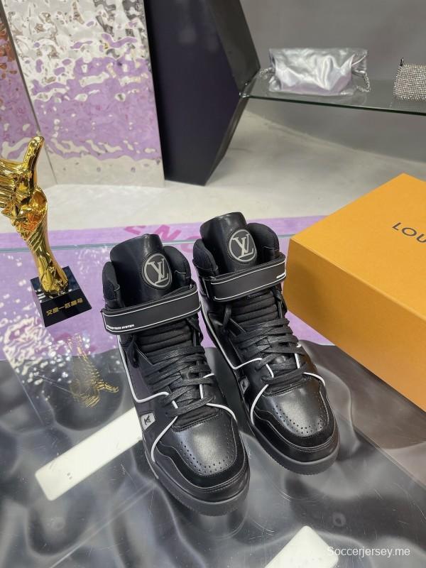 حذاء رياضي LV Trainer Maxi الرياضي مع كابل شحن LED متعدد الألوان - AS00760