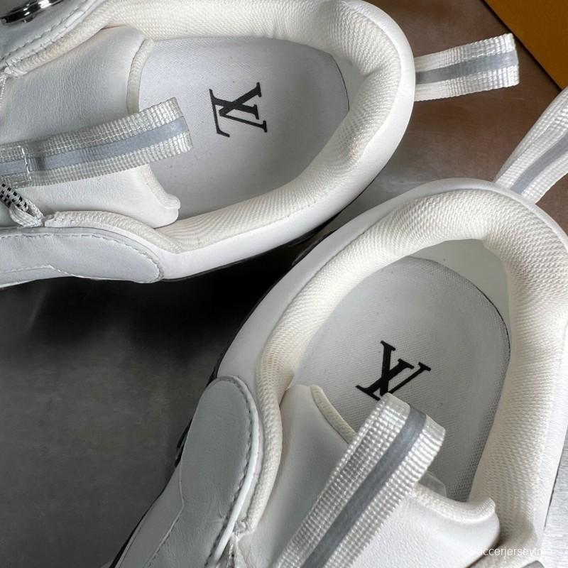 حذاء LV RUSH RUSH من جلد العجل المعدني LV الدائري الدائري المقاوم للانزلاق ذو تصميم كاجوال منخفض - YC