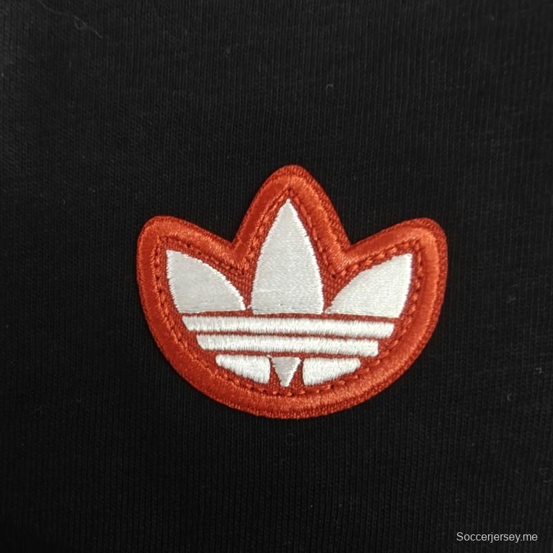 25/26 فلامنجو فلامنجو هودي بشعار مطرز قديم 9 ألوان