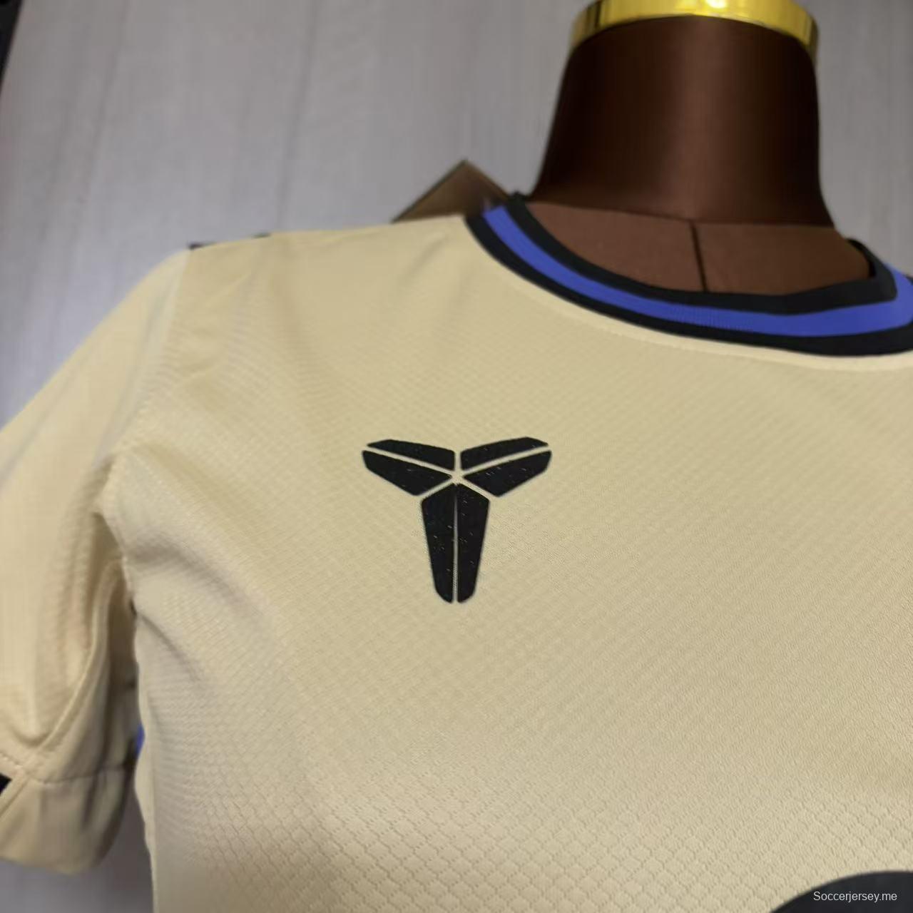 25/26 قميص برشلونة للسيدات خارج الديار 25/26