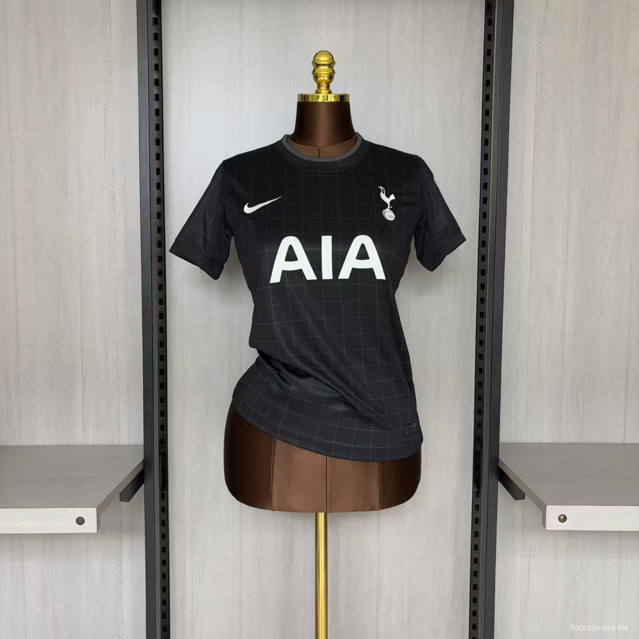 25/26 قميص توتنهام هوتسبير للسيدات خارج الملعب
