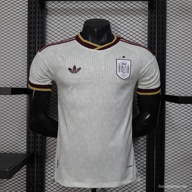 2026 نسخة اللاعب 2026 قميص منتخب إسبانيا خارج الديار أوف وايت