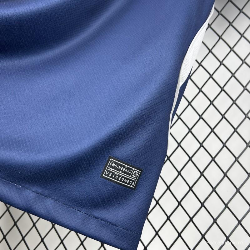 قميص أوروغواي لبطولة كأس العالم 2026