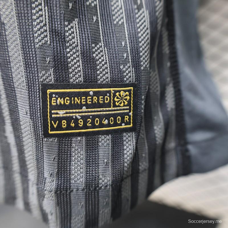 25/26 نسخة اللاعب باريس سان جيرمان قميص أسود بأكمام طويلة رمادية