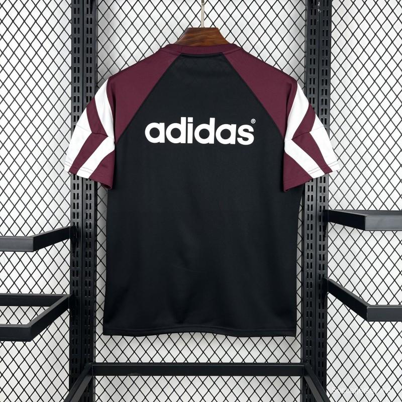 قميص نيوكاسل يونايتد للعب خارج أرضه من موسم 1995/96 (تصميم كلاسيكي)