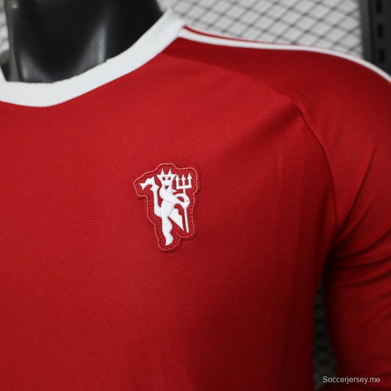 قميص لاعب مانشستر يونايتد الأحمر طويل الأكمام من طراز Adidas Originals Retro، الإصدار الخاص، نسخة 2026