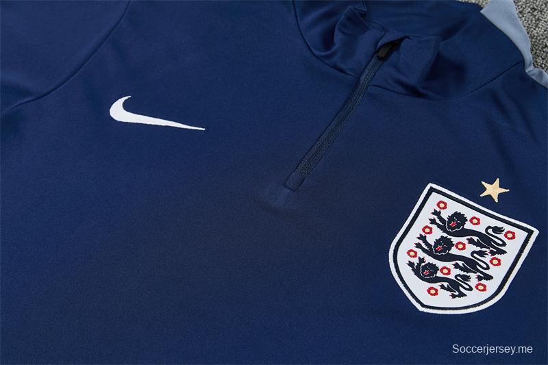 26/27 إنجلترا - أزرق داكن  طقم رياضي مكون من سترة بنصف سحاب + بنطال طويل (Nike)
