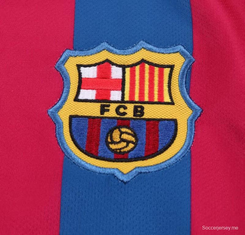 قميص برشلونة الرئيسي للموسم 2005/2006 بنمط رجعي، نسخة الدوري، بأكمام طويلة