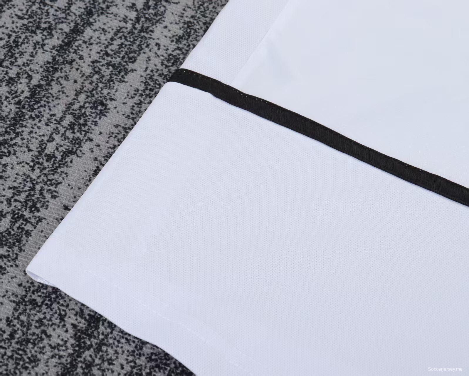 قميص مانشستر يونايتد للعب خارج أرضه لموسم 2002/2003