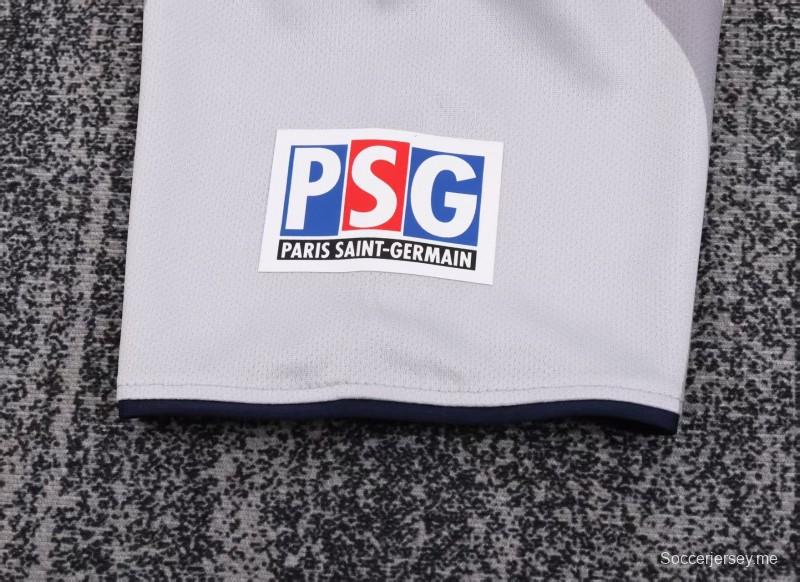 قميص باريس سان جيرمان (PSG) للعب خارج أرضه، طراز ريترو 01/02