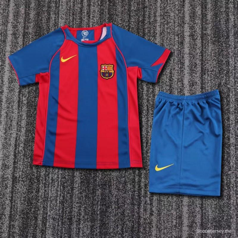 قميص برشلونة الرئيسي للموسم 2004/2005 بطراز كلاسيكي