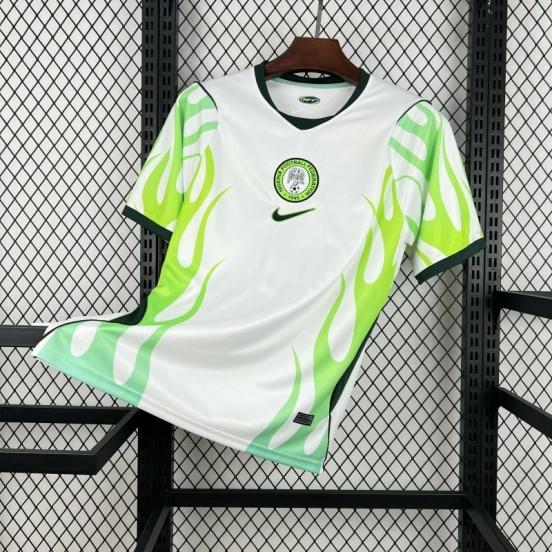 قميص نيجيريا الرجالي للمباريات على أرضها لعام 2026