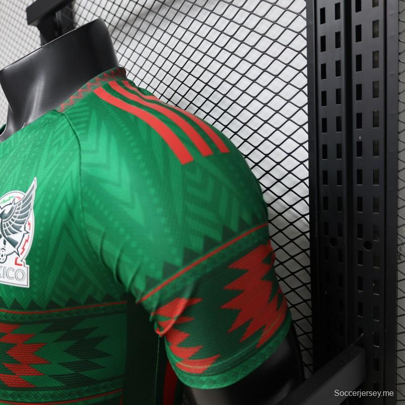 قميص الفريق الأول الخاص بالمباريات على أرضه من الإصدار الخاص "Player Version 2026 Mexico Green"