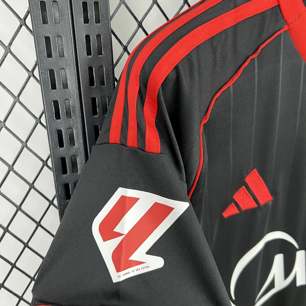 2025/26 قميص نادي إشبيلية الثالث 2025/26