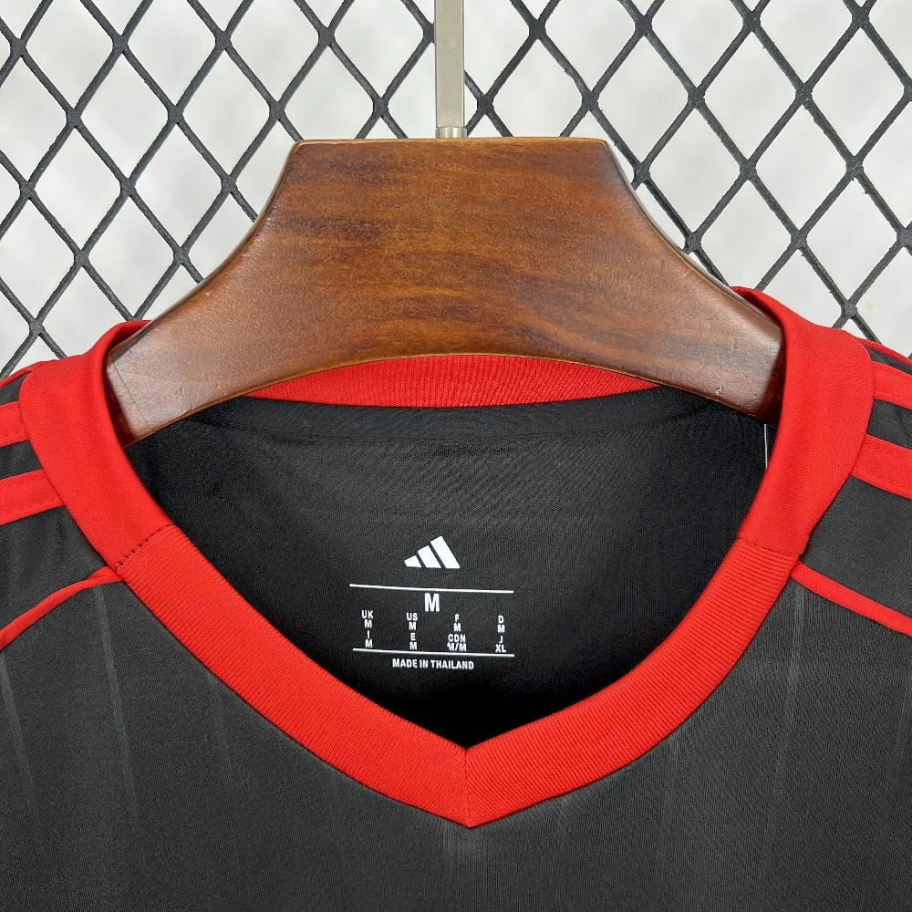 2025/26 قميص نادي إشبيلية الثالث 2025/26