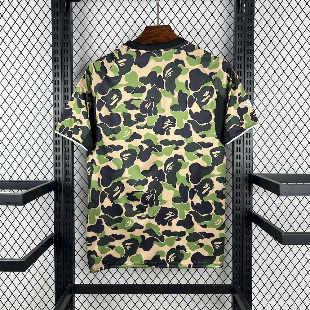 2025/26 قميص مموّه للرجال AD X BAPE كامو