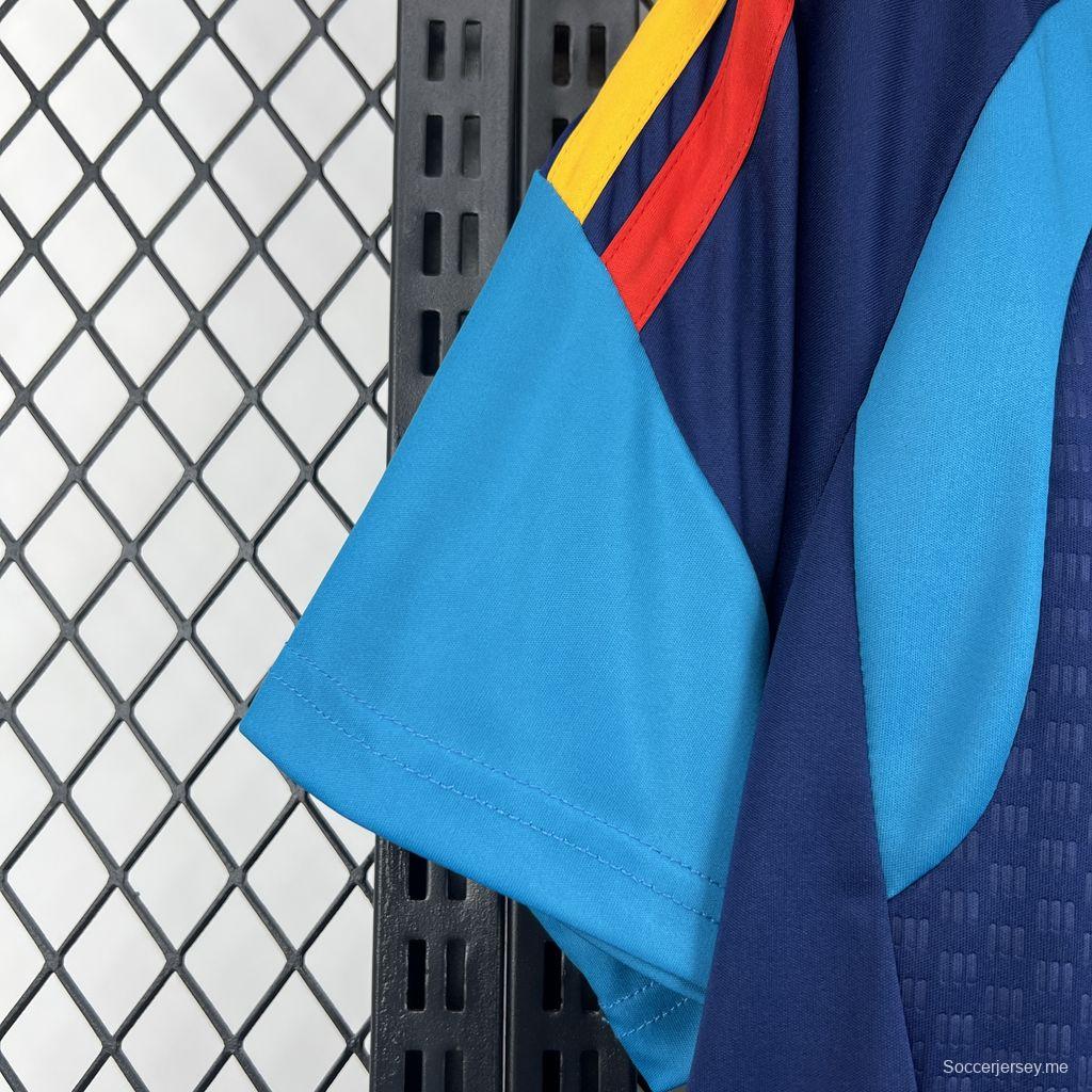 2026 قميص إسبانيا للرجال قبل المباراة